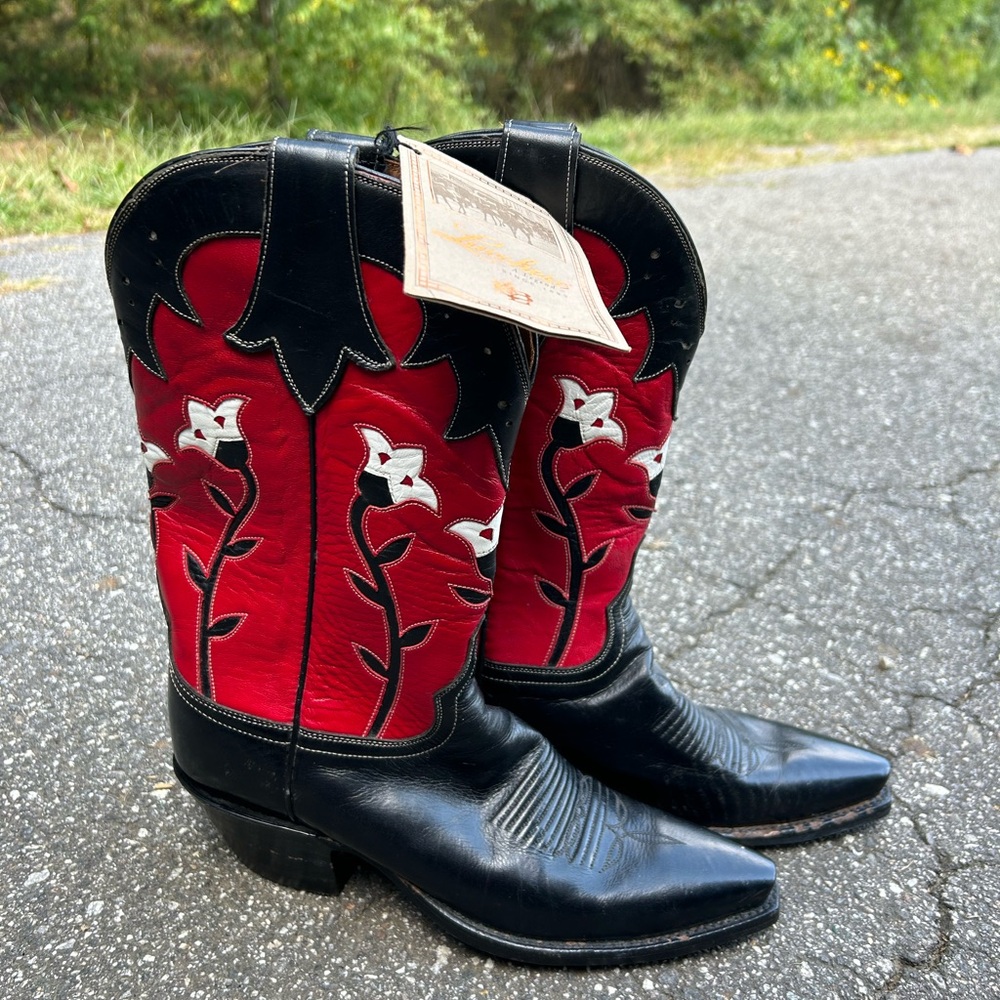 Woman’s Lucchese Marlboro "Roadhouse Rambler"